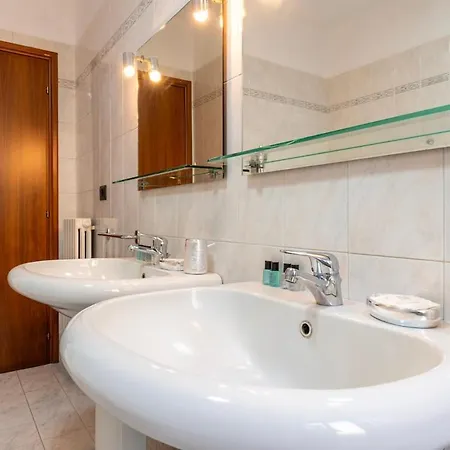 Da Rosi Srl Centro Con Balcone X8 Wi-fi Ac Apartman